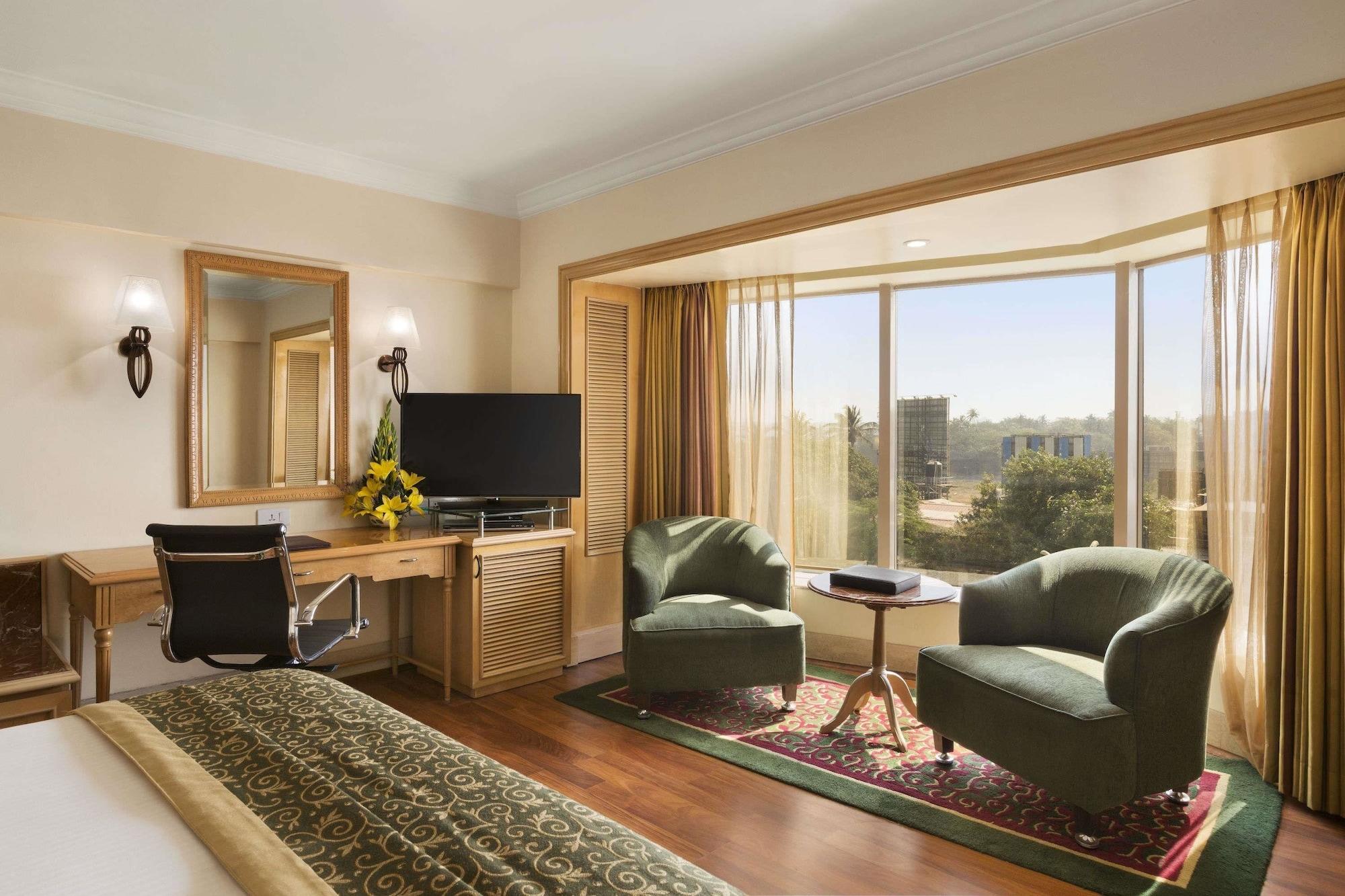 Ramada Plaza By Wyndham Palm Grove Hotell Mumbai Eksteriør bilde A room at the Taj Bengal