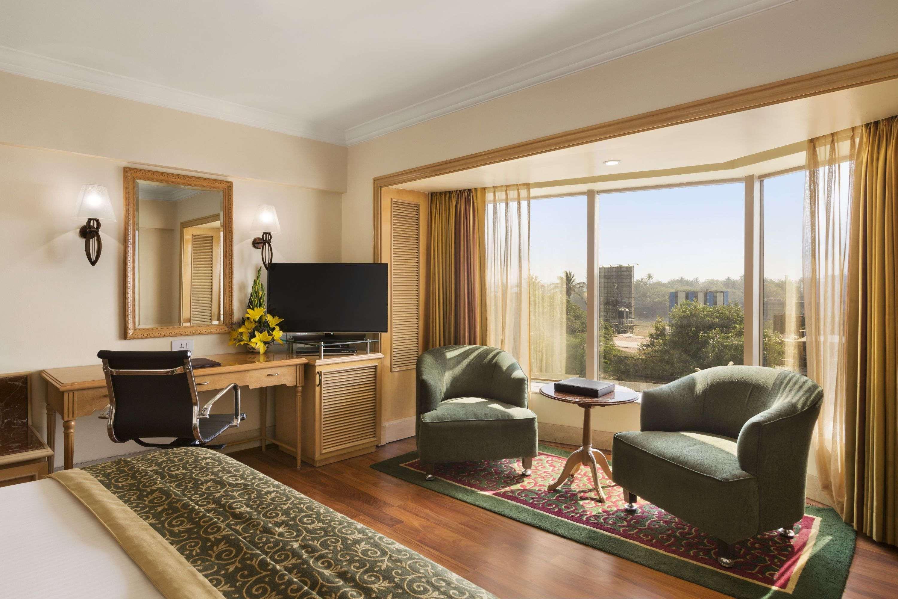 Ramada Plaza By Wyndham Palm Grove Hotell Mumbai Eksteriør bilde A room at the Taj Bengal