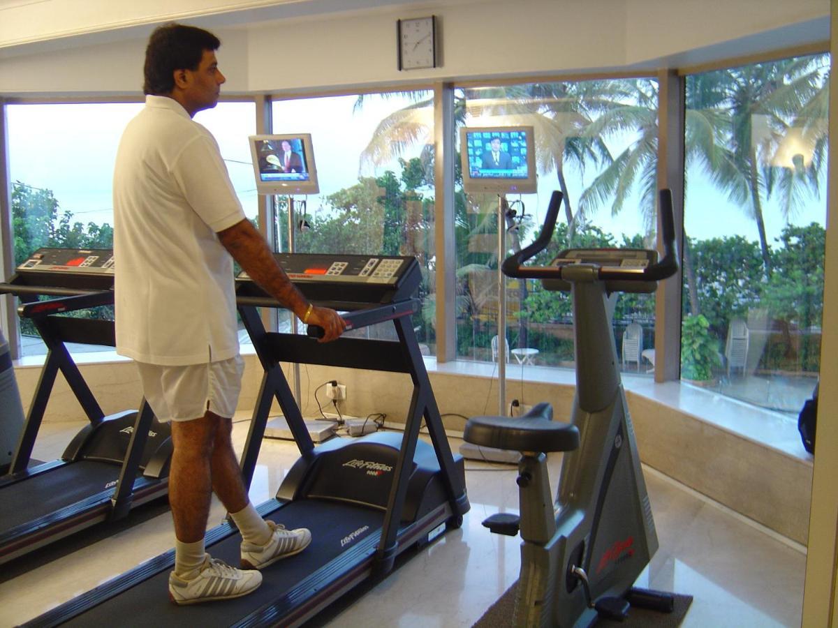 Ramada Plaza By Wyndham Palm Grove Hotell Mumbai Eksteriør bilde