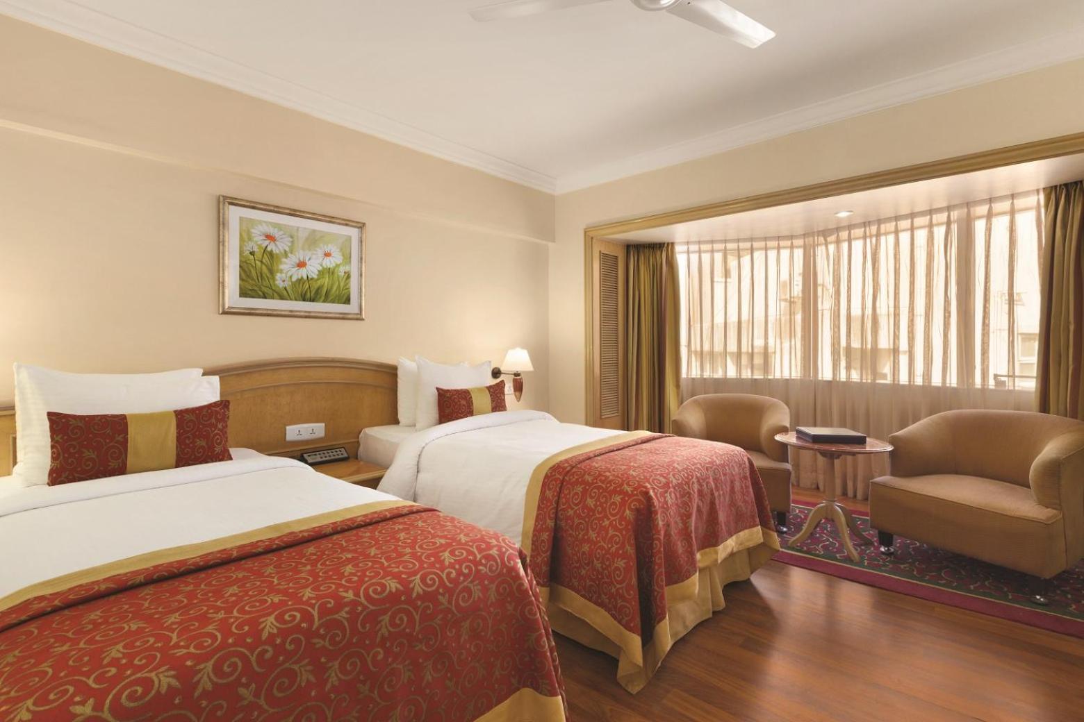 Ramada Plaza By Wyndham Palm Grove Hotell Mumbai Eksteriør bilde