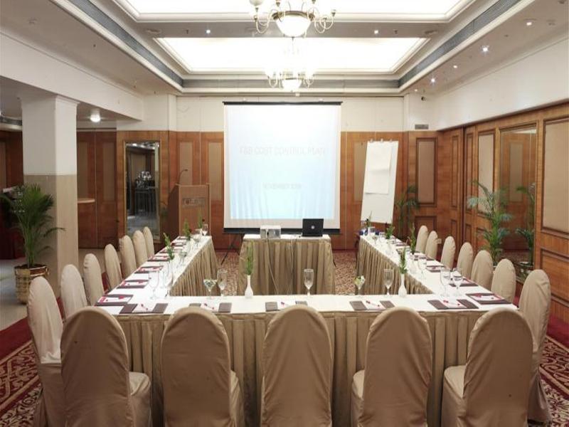 Ramada Plaza By Wyndham Palm Grove Hotell Mumbai Eksteriør bilde The Imperial Hotel, New Delhi